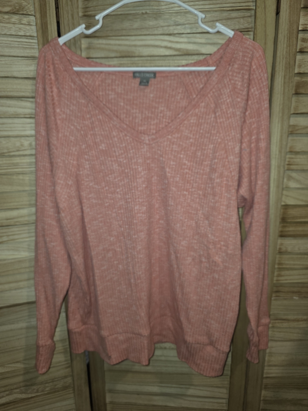 Falls Creek Ribbed V-Neck Sweater in Coral
